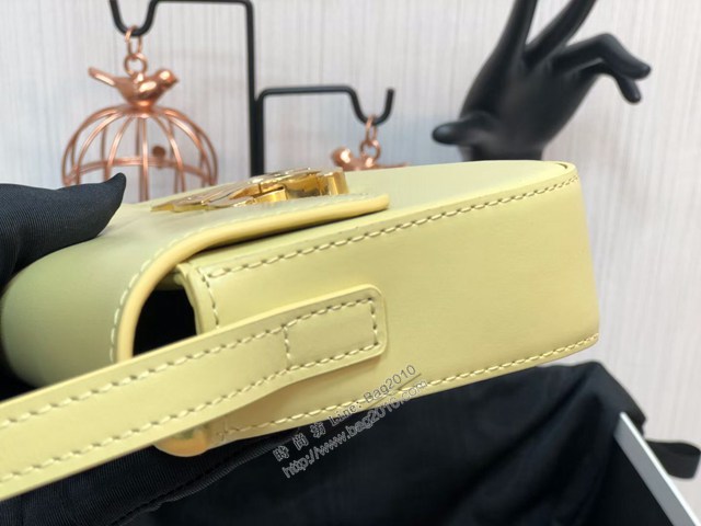 Celine專櫃2022新款Triomphe Shoulder Bag 194143 賽琳最新款凱旋門腋下包 sldj2411